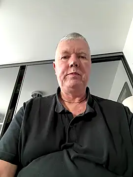 cumboy online show from November 2025 12:37:02 PM