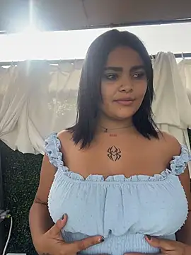 HoneyBunXXX online show from June 2026 01:04:01 PM