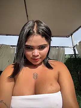 HoneyBunXXX online show from July 2026 01:06:01 PM