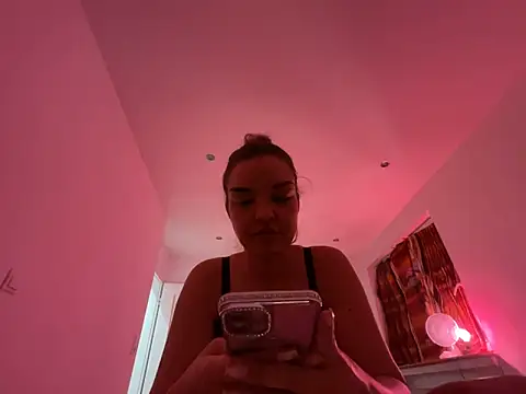 elina amara  online show from June 2026 10:35:01 PM