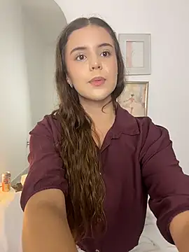 Isabellebotero online show from July 2026 03:18:02 PM