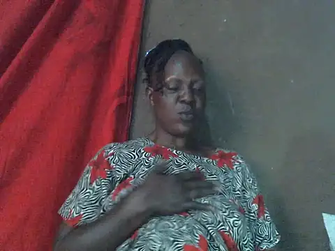 Snapshot of freaky-pussy2 chatting on June 2026 12:40:02 PM freaky-pussy2 online show from June 2026 12:40:02 PM