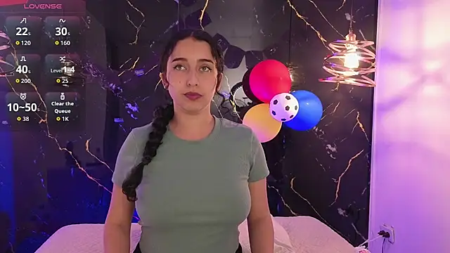 Snapshot of ZoeBlissX chatting on July 2026 11:25:02 AM ZoeBlissX online show from July 2026 11:25:02 AM