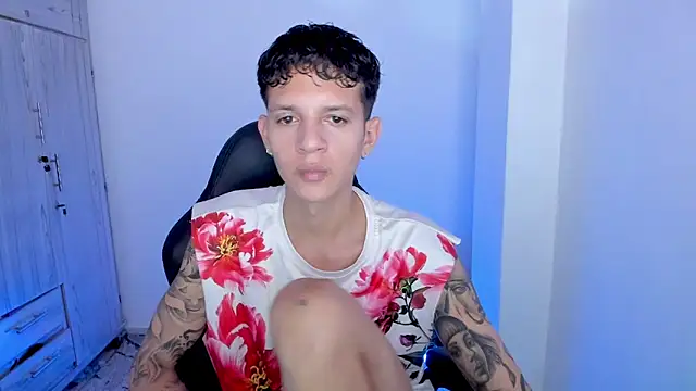 tylerrnova online show from July 2026 03:47:02 AM