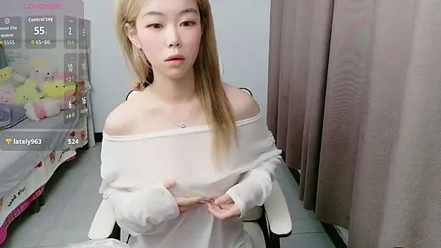 xiaoshenlove030 online show from July 2026 10:39:01 AM