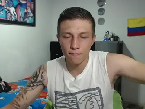 Stiiveen777 online show from July 2026 12:58:01 AM