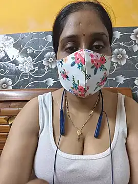 Garimaa Cherry online show from June 2026 07:52:02 PM