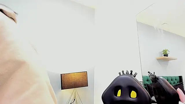 Saki Akanne online show from July 2026 02:29:02 AM