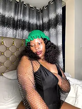 Pretty Mariiie online show from June 2026 08:35:01 PM