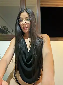 Ivyglow online show from June 2026 10:37:01 PM