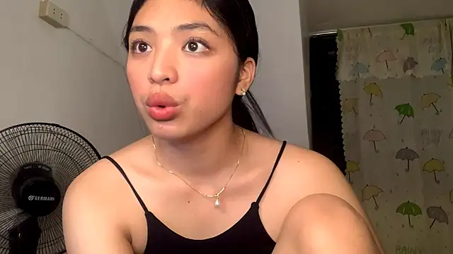Hazelanne online show from July 2026 01:29:02 PM
