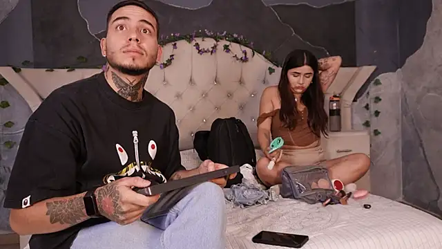 GabbyAndDominic online show from July 2026 12:22:02 PM