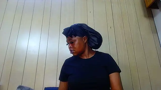 spicykittyy online show from July 2026 07:29:02 PM