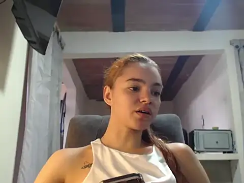 estrella-cutte online show from July 2026 08:11:02 PM