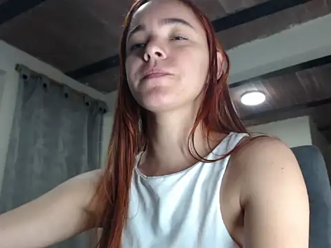 estrella-cutte online show from July 2026 01:32:02 PM