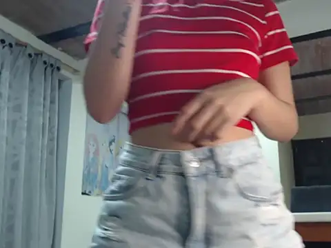 estrella-cutte online show from July 2026 02:38:02 PM