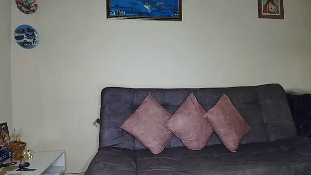  saray m online show from March 2026 02:50:02 AM