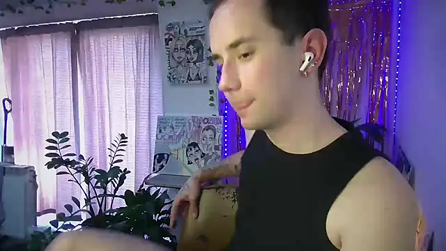 Moon boyy online show from June 2026 05:22:01 PM