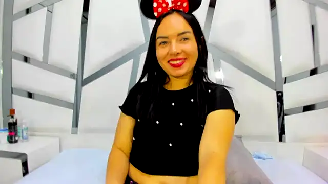 Violett Bliss online show from August 2026 05:31:01 AM