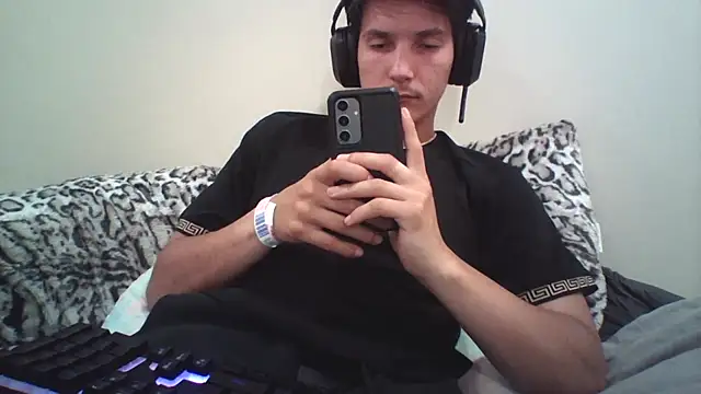 Nicks10in online show from July 2026 03:36:01 AM