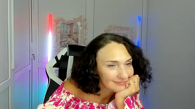 Snapshot of OliviaKateee chatting on June 2026 12:15:01 PM OliviaKateee online show from June 2026 12:15:01 PM