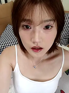 xiaosang103 online show from June 2026 06:18:01 AM