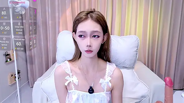 YangYang-0805 online show from June 2026 05:07:01 AM