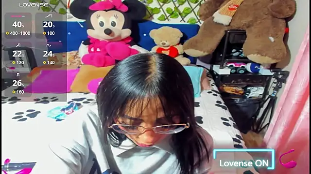 Snapshot of Dulce_marii chatting on June 2026 11:28:01 PM Dulce marii online show from June 2026 11:28:01 PM