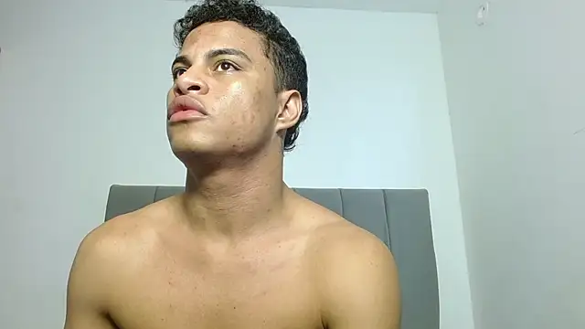 Jose And Daniel online show from August 2026 11:57:02 AM