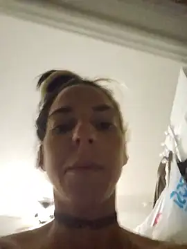 lil jiggly online show from July 2026 08:53:02 AM