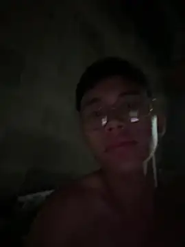 Snapshot of Angeloivan0 chatting on July 2026 09:27:02 AM Angeloivan0 online show from July 2026 09:27:02 AM