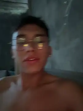 Snapshot of Angeloivan0 chatting on July 2026 01:42:02 AM Angeloivan0 online show from July 2026 01:42:02 AM