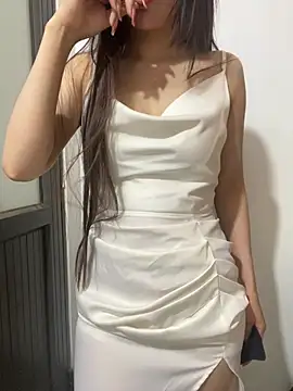 Chloe-2h online show from June 2026 12:04:01 PM