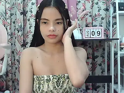 urprettyjane4u online show from August 2026 11:18:01 PM