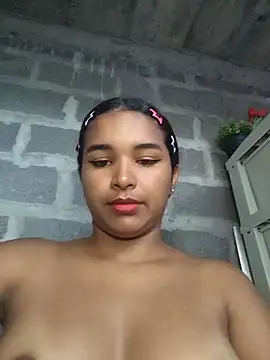 Madeleik online show from July 2026 07:09:01 PM