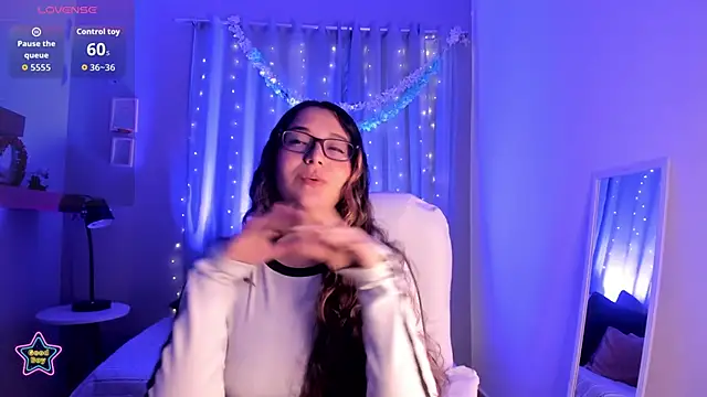 Alexis Scott  online show from June 2026 01:55:01 PM