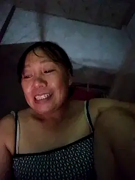 Moon squirtt online show from July 2026 02:02:02 PM