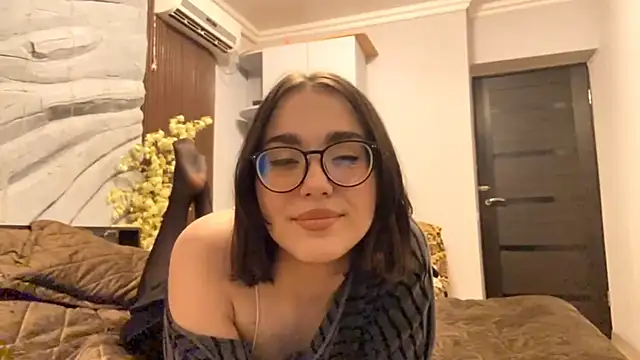 LanaDel Ray online show from June 2026 05:29:01 PM