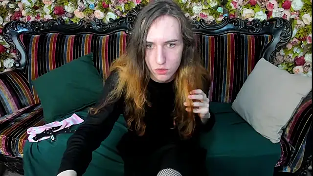 ChrisyBevy online show from June 2026 05:12:01 AM