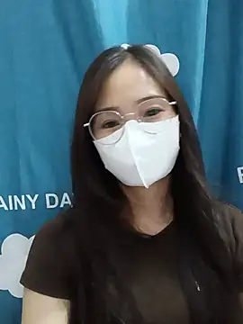 Snapshot of _Tonii_ chatting on June 2026 10:49:02 AM Tonii online show from June 2026 10:49:02 AM