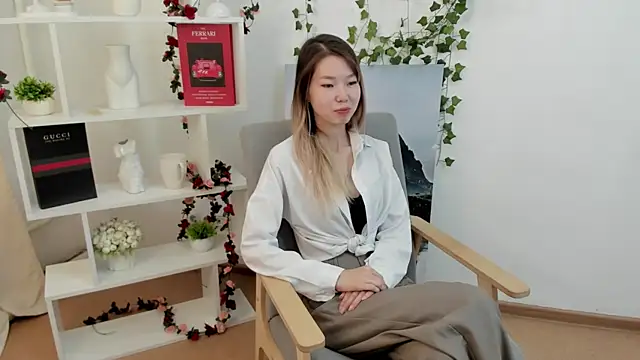 BrynnMammen online show from June 2026 05:45:01 AM