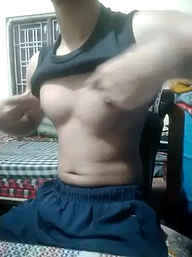 Snapshot of MusclesDream70 chatting on June 2026 11:28:01 PM MusclesDream70 online show from June 2026 11:28:01 PM
