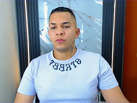 cristhian gamboa online show from July 2026 10:03:01 PM