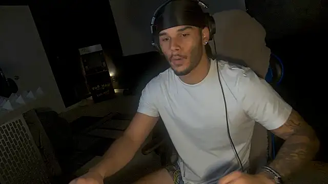 Kylewhitedgs online show from July 2026 02:07:02 PM