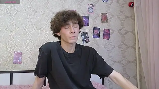 Liam Winss online show from July 2026 09:17:01 PM