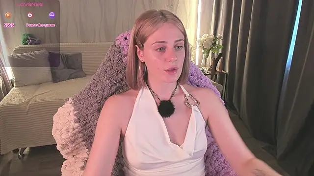 Meowix  online show from July 2026 12:00:01 PM