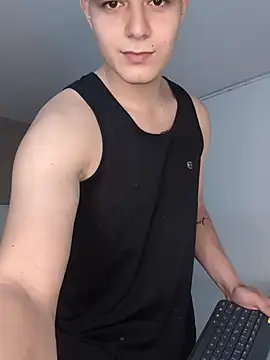 MaxCruz  online show from July 2026 08:44:02 PM