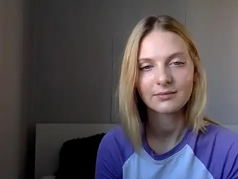 CassieHeart online show from July 2026 12:44:01 PM