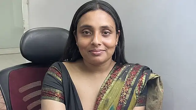 Snapshot of Hell_bebo chatting on July 2026 04:35:02 PM Hell bebo online show from July 2026 04:35:02 PM