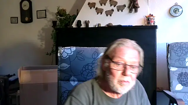 Snapshot of wiewerner_2 chatting on July 2026 07:42:01 PM wiewerner 2 online show from July 2026 07:42:01 PM
